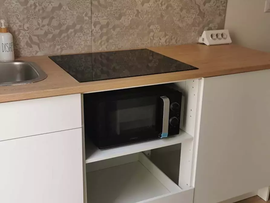 Immagine 14 di Appartamento in affitto  in Via degli Imbriani10 a Milano