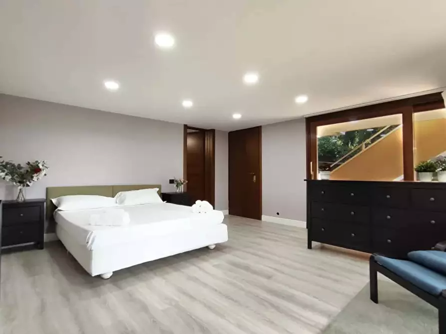 Immagine 91 di Appartamento in affitto  in Via Bellinzona55 a Como