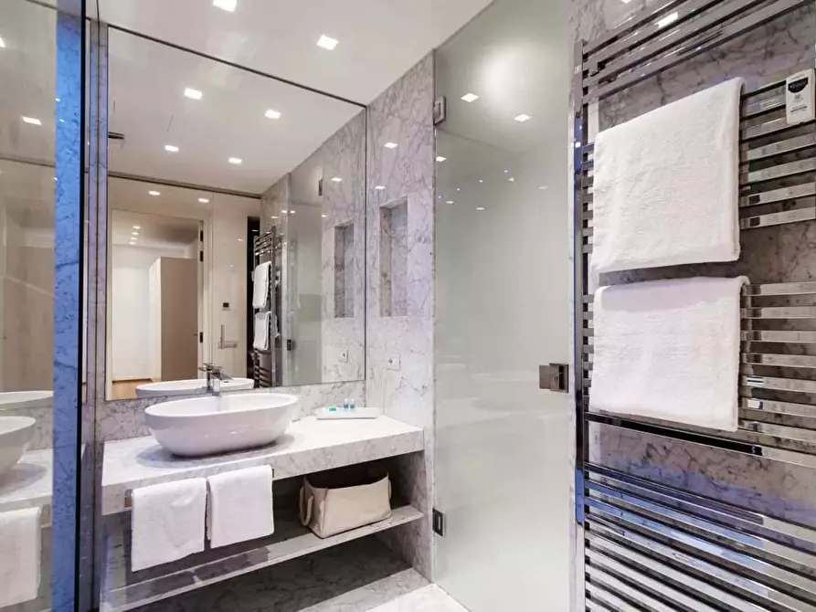 Immagine 20 di Appartamento in affitto  in Lungo Lario Trento15 a Como