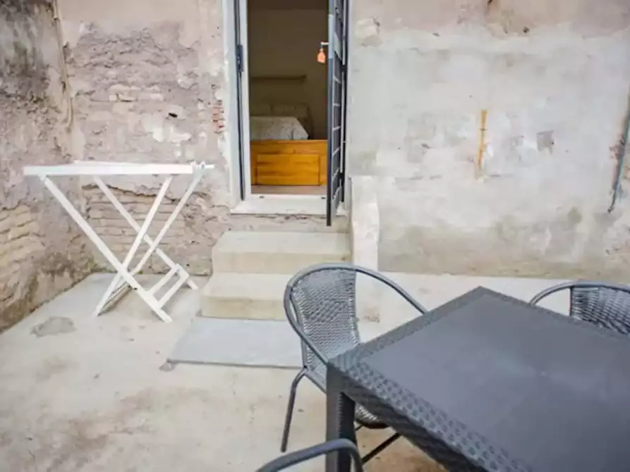 Immagine 21 di Appartamento in affitto  in Via Modica2 a Roma