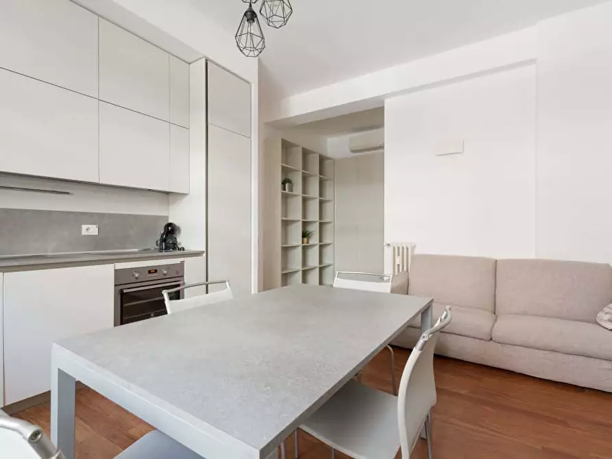 Immagine 4 di Appartamento in affitto  in Via Giovanni da Milano6 a Milano