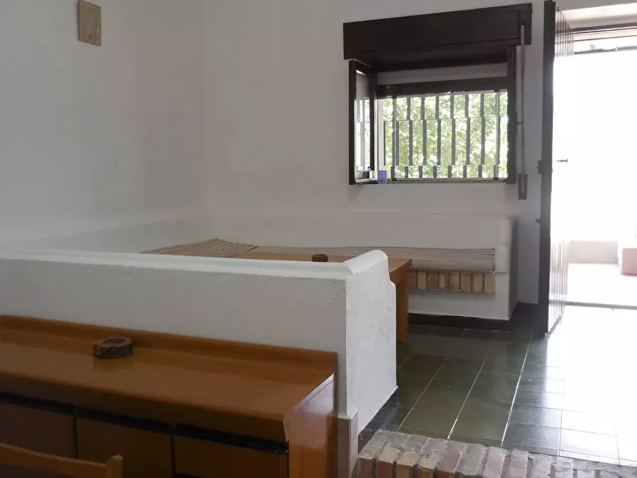 Immagine 10 di Appartamento in affitto  in via turrati9 a Soverato