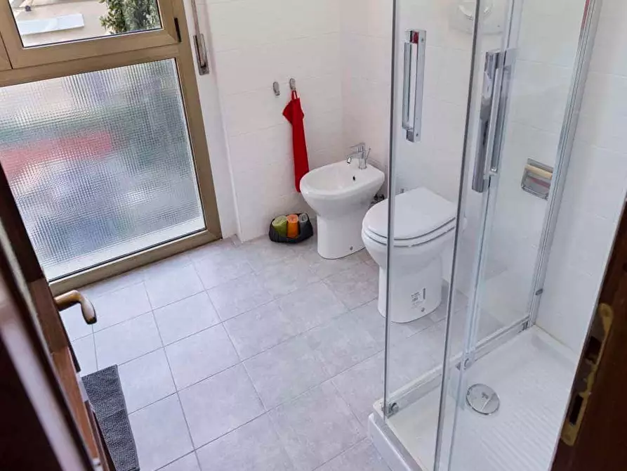 Immagine 34 di Camera in affitto  in Viale Giovanni Vicini20 a Bologna