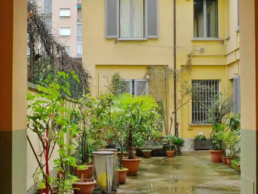Immagine 26 di Appartamento in affitto  in Via Giulio e Corrado Venini86 a Milano