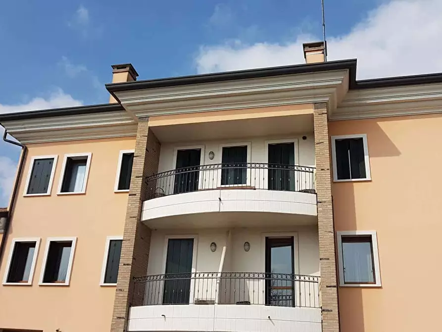Immagine 5 di Appartamento in affitto  in Piazza San Massimiliano Kolbe4 a Albignasego