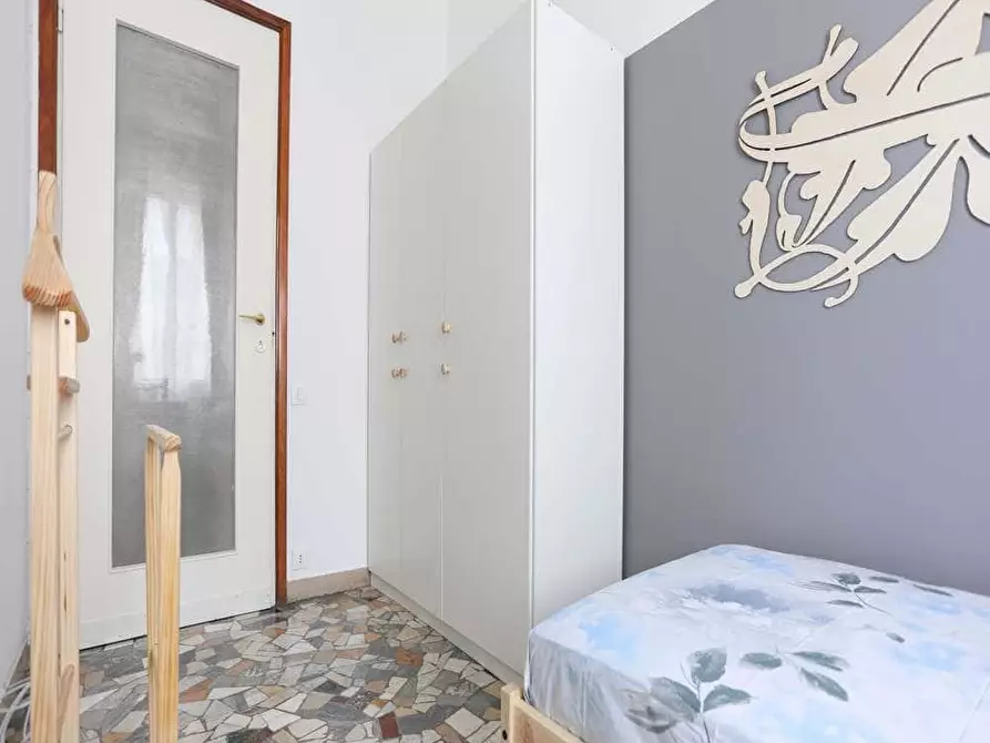 Immagine 4 di Camera in affitto  in Viale Romagna5 a Milano