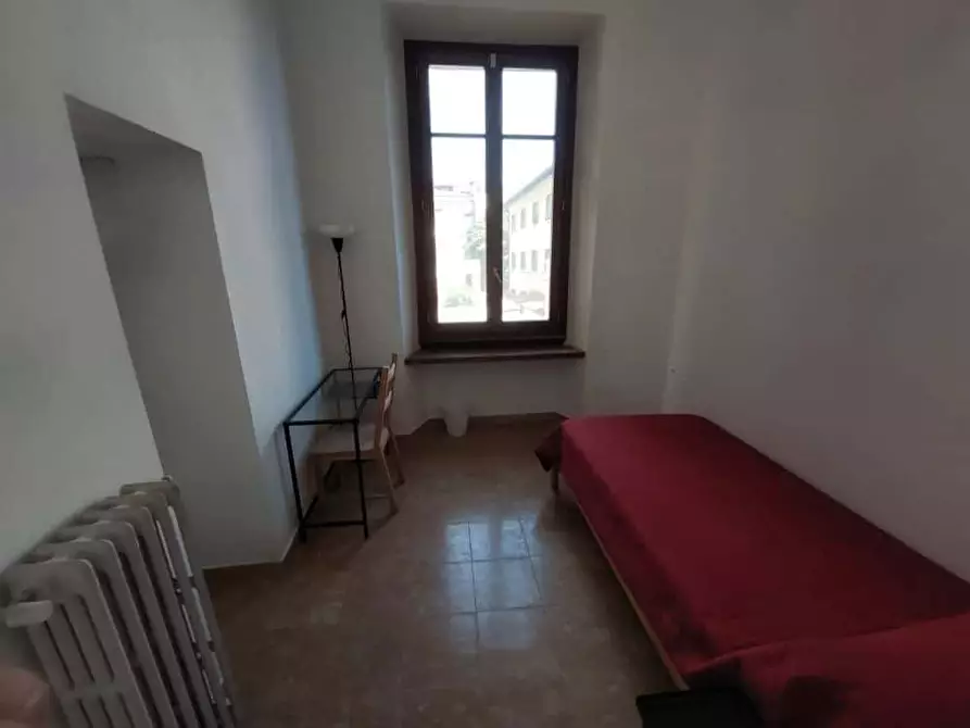 Immagine 3 di Camera in affitto  in Via Giuseppe la Farina47 a Firenze