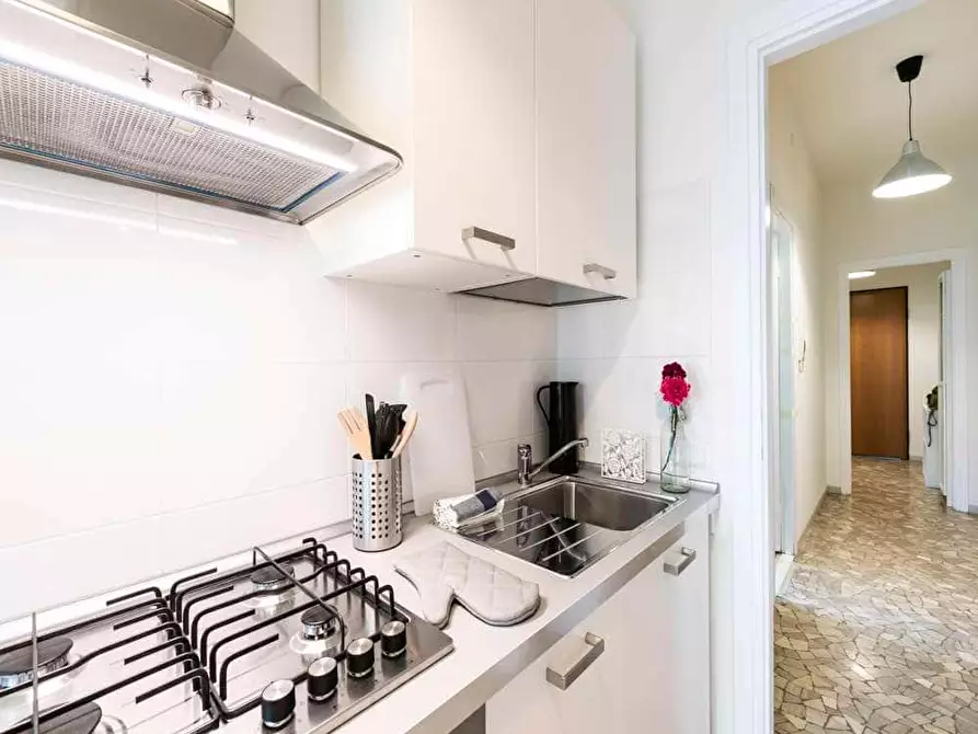 Immagine 15 di Camera in affitto  in Via Moncalvo31 a Milano