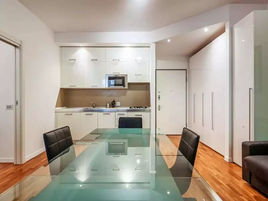 Immagine 5 di Appartamento in affitto  in Via San Gregorio43 a Milano