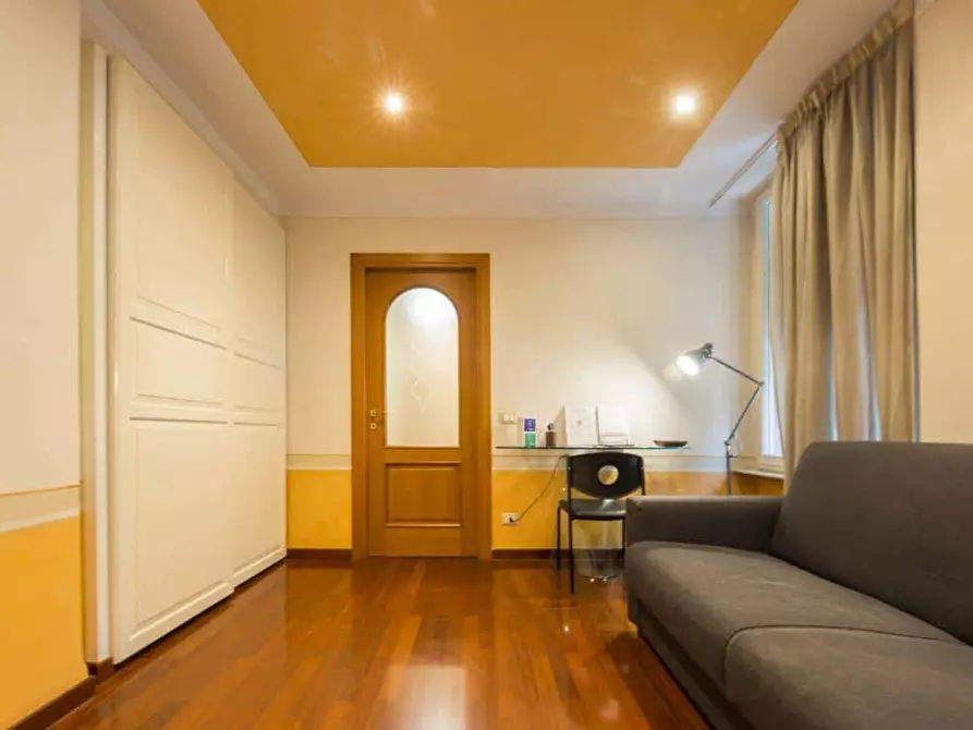Immagine 32 di Appartamento in affitto  in Via XX Settembre7/3 a Genova