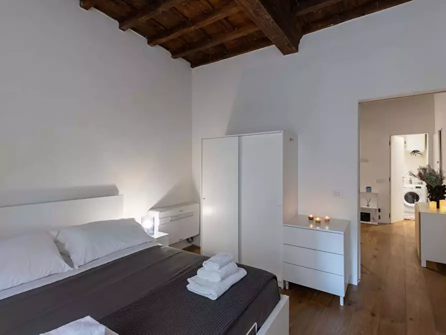 Immagine 28 di Appartamento in affitto  in Via Dante Alighieri16 a Firenze