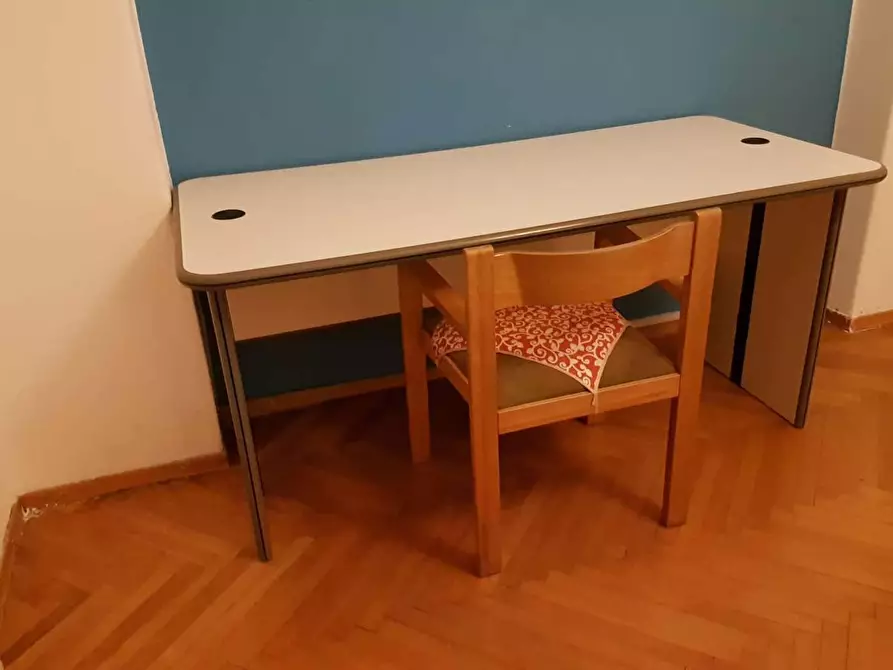 Immagine 2 di Camera in affitto  in Via Castelbarco18 a Trento