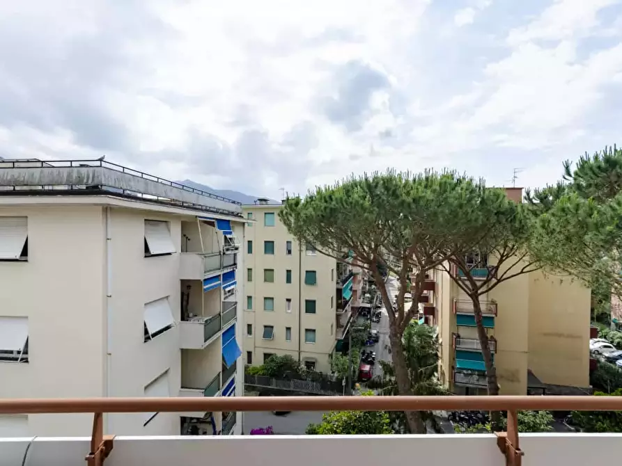 Immagine 15 di Appartamento in affitto  in Via Nino Bixio15 a Rapallo