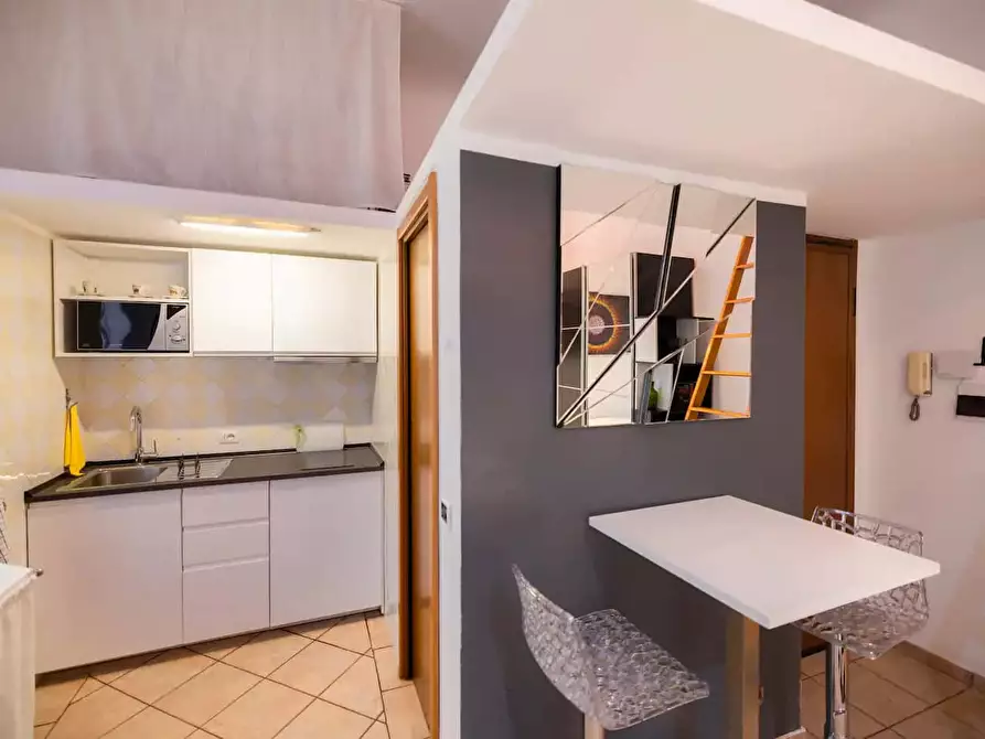 Immagine 3 di Appartamento in affitto  in Via Tortona34 a Milano