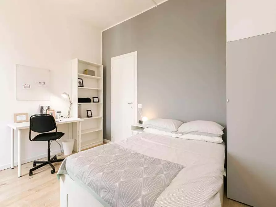 Immagine 8 di Camera in affitto  in Via Privata Parenzo6 a Milano
