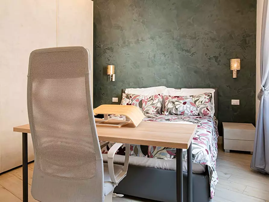 Immagine 16 di Appartamento in affitto  in Via delle Ruote55 a Firenze