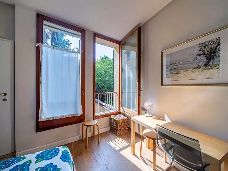 Immagine 2 di Appartamento in affitto  in Via Rialto30 a Bologna