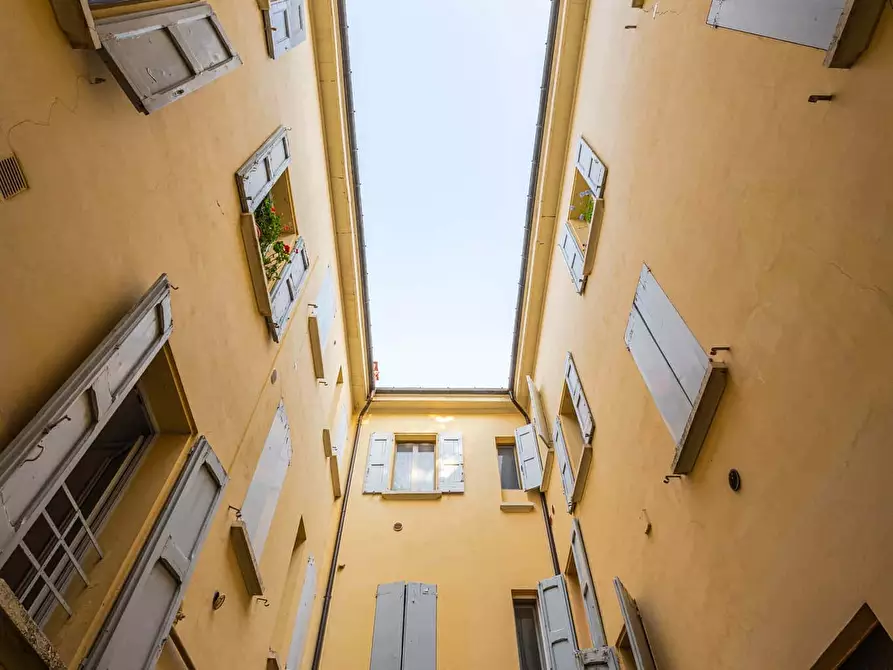 Immagine 39 di Appartamento in affitto  in Via Fondazza11 a Bologna
