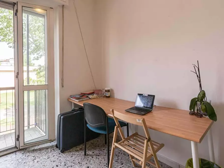 Immagine 3 di Camera in affitto  in Via Achille Feraboli a Milano