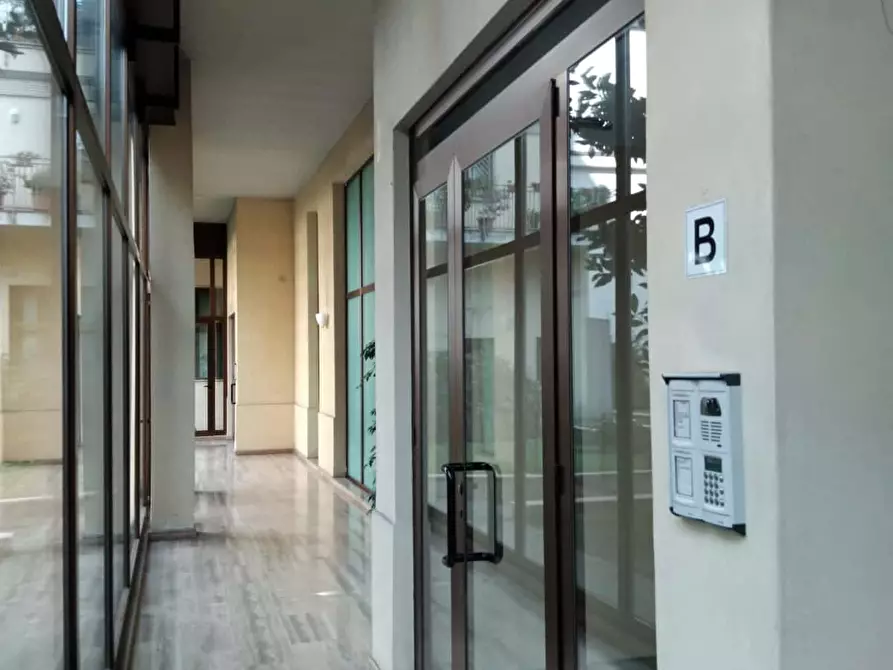 Immagine 18 di Appartamento in affitto  in Viale Corsica55 a Milano