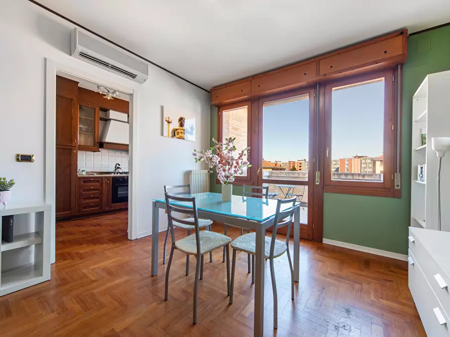 Immagine 1 di Appartamento in affitto  in Via Battindarno13 a Bologna