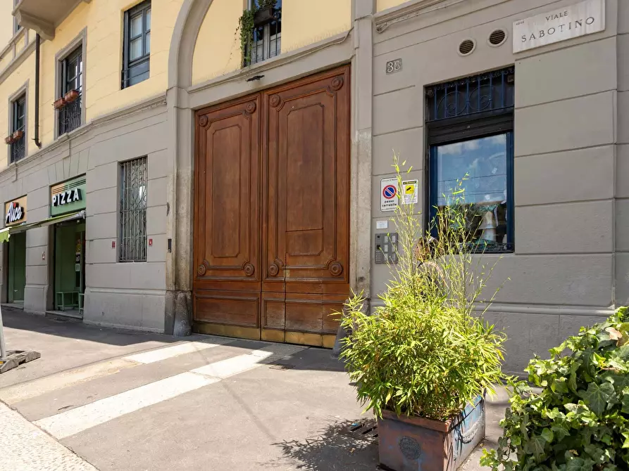 Immagine 21 di Appartamento in affitto  in Viale Sabotino38 a Milano