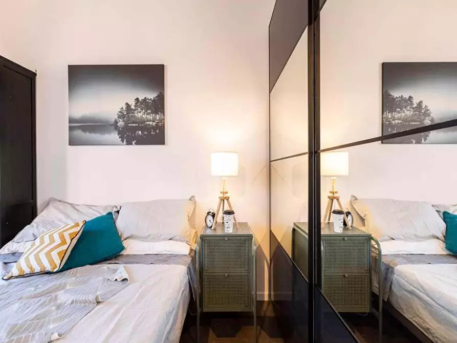 Immagine 2 di Appartamento in affitto  in Via Plinio9 a Milano