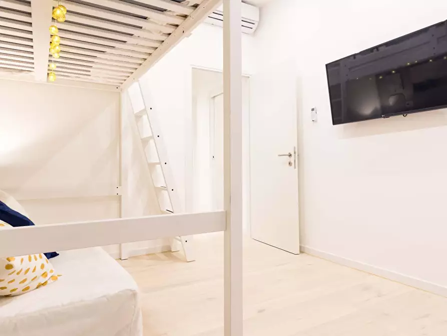 Immagine 29 di Appartamento in affitto  in Via Marco Greppi5 a Milano