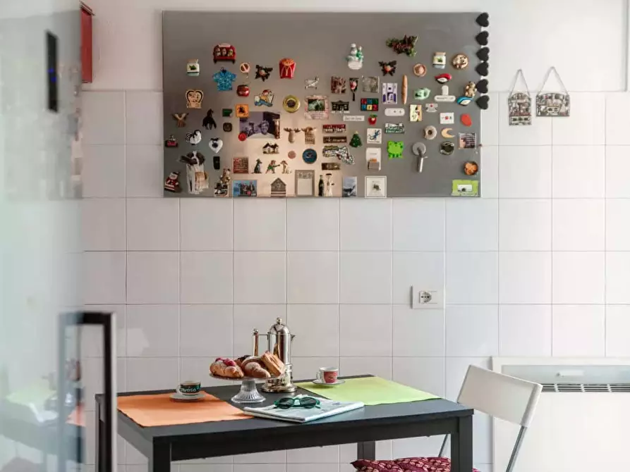 Immagine 27 di Appartamento in affitto  in Via Francesco Anzani a Como