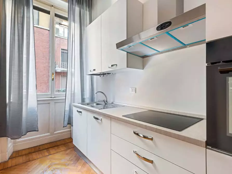 Immagine 12 di Camera in affitto  in Via Podgora10 a Milano