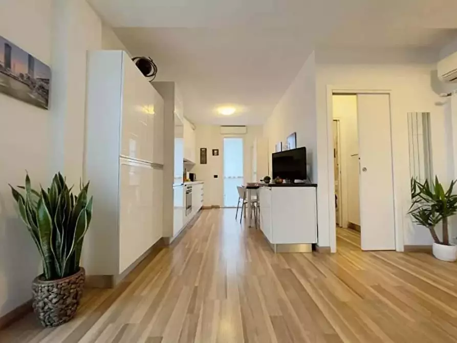 Immagine 4 di Appartamento in affitto  in Via Giuseppe Candiani a Milano