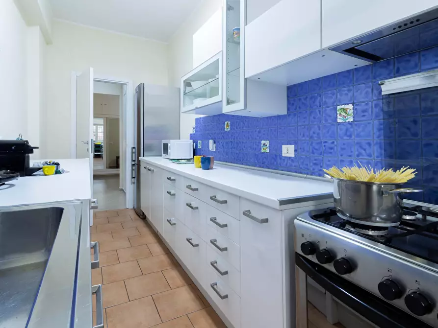 Immagine 35 di Appartamento in affitto  in Via Anastasio II325 a Roma