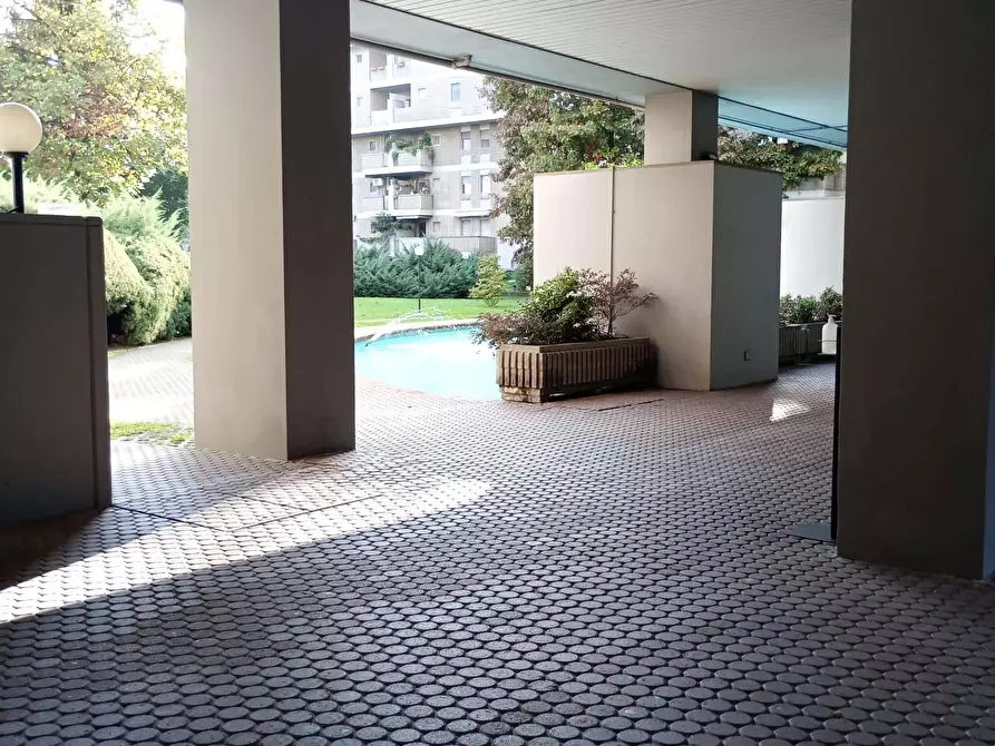 Immagine 6 di Camera in affitto  in Via Fernando Santi5 a Milano