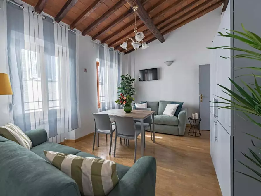 Immagine 1 di Appartamento in affitto  in Piazza di Santa Maria Novella18 a Firenze