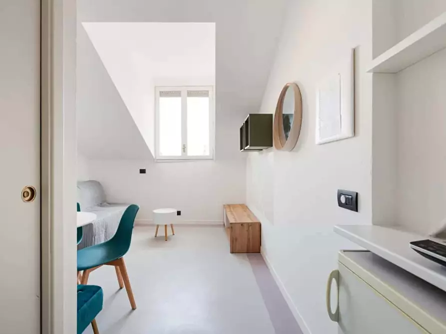 Immagine 6 di Appartamento in affitto  in Corso Magenta25 a Milano