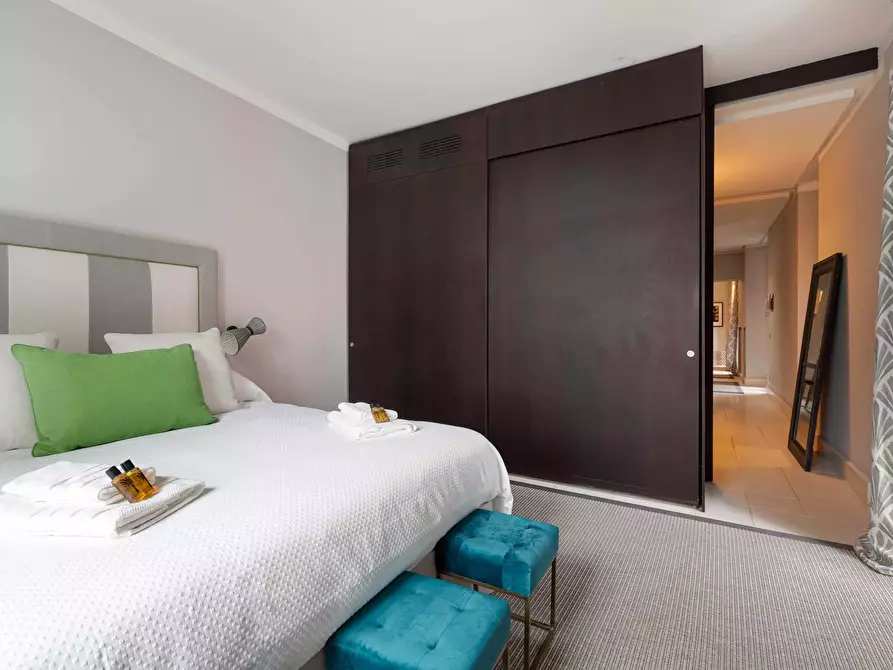 Immagine 8 di Appartamento in affitto  in Viale Elvezia6 a Milano