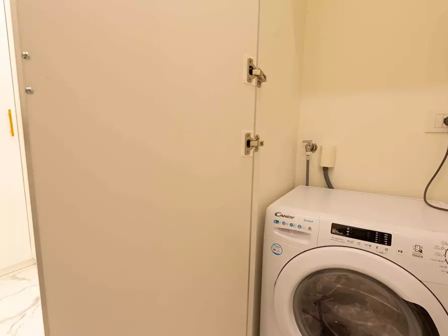 Immagine 16 di Appartamento in affitto  in Via Francesco Daverio6 a Milano