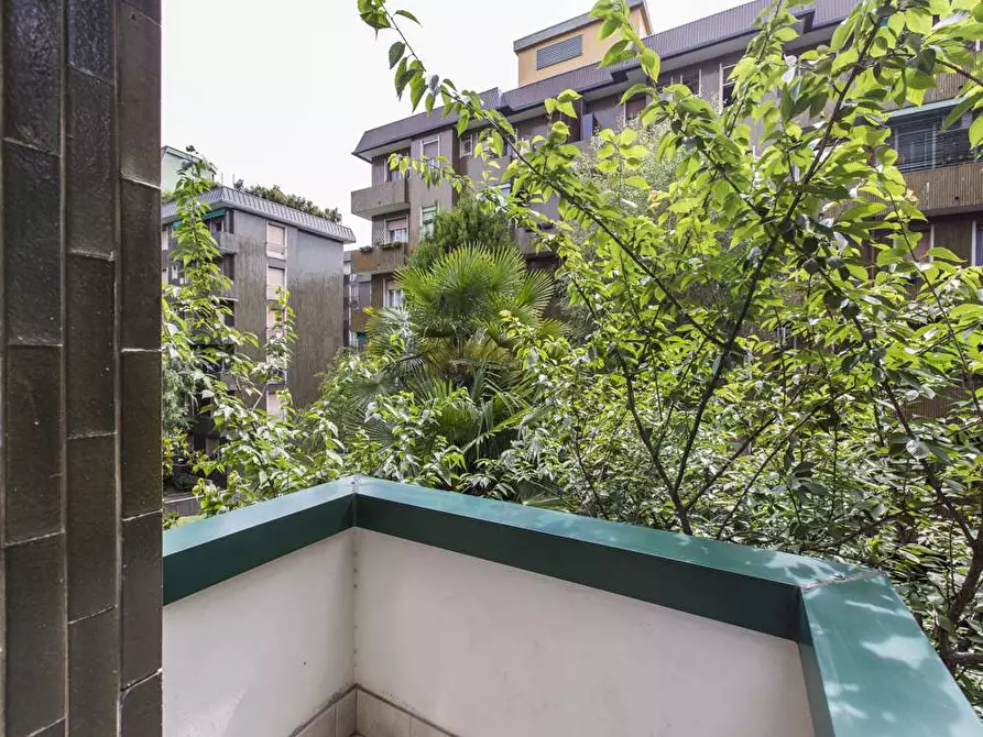 Immagine 7 di Camera in affitto  in Via Raffaello Bertieri1 a Milano