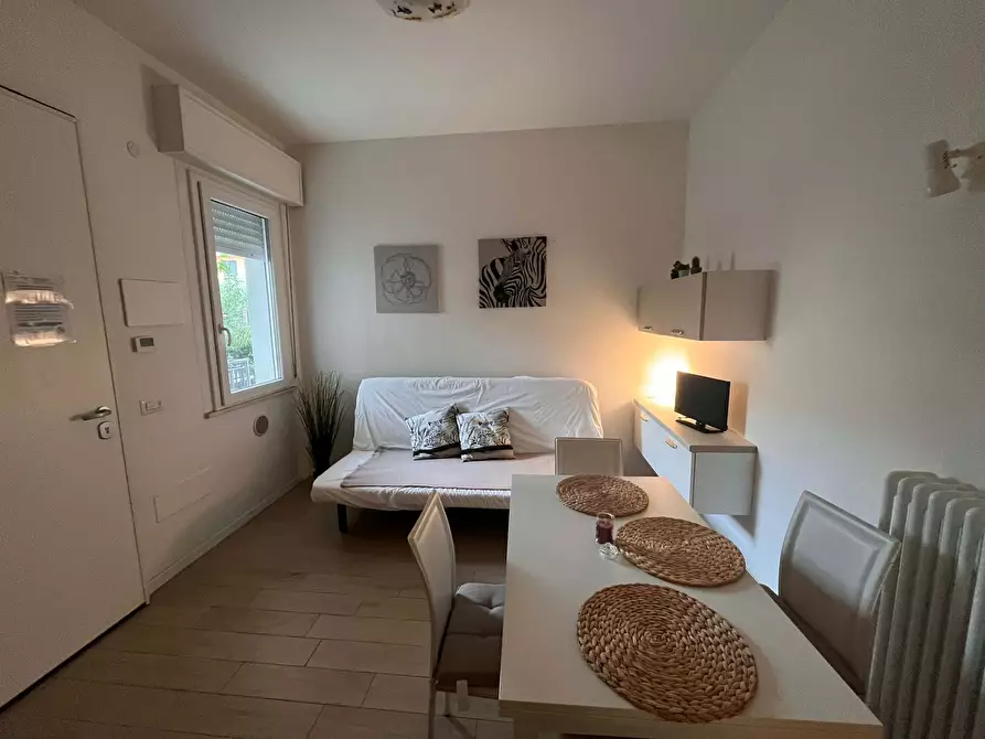 Immagine 1 di Appartamento in affitto  in Via Cellini8 a Cesenatico