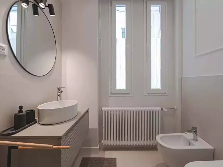 Immagine 9 di Appartamento in affitto  in Via Milano17 a Trieste