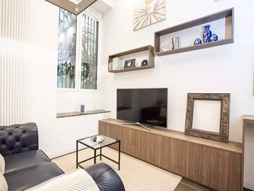 Immagine 5 di Appartamento in affitto  in Via San Gregorio49 a Milano