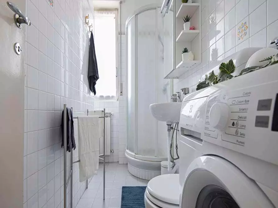 Immagine 21 di Camera in affitto  in Viale Legioni Romane5 a Milano