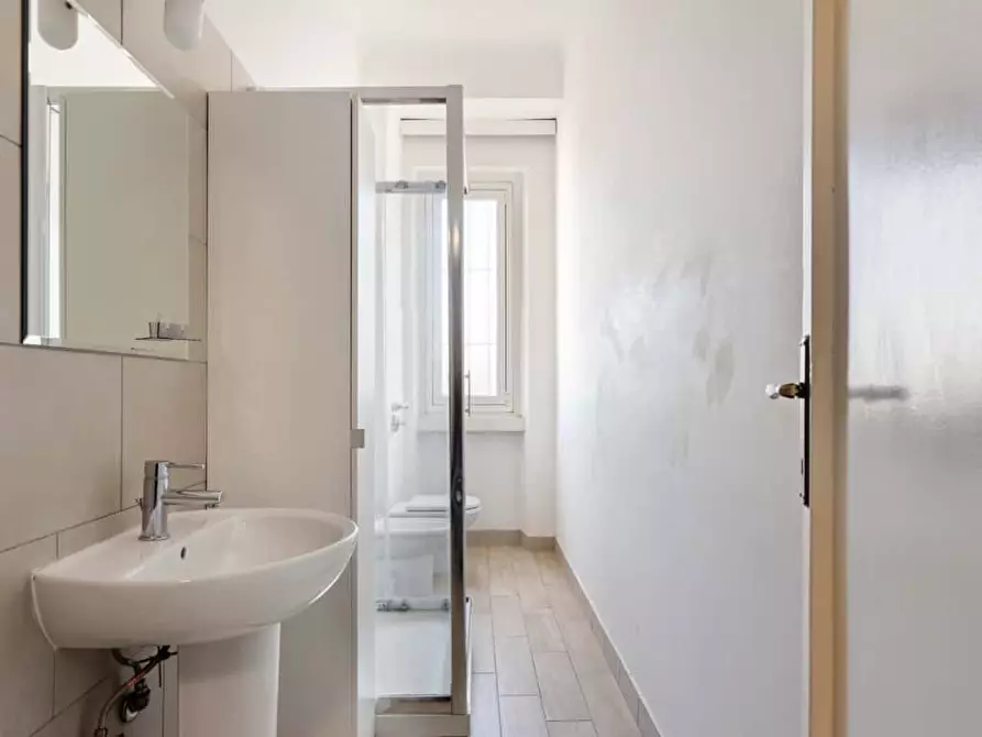 Immagine 5 di Camera in affitto  in Viale Piceno14 a Milano