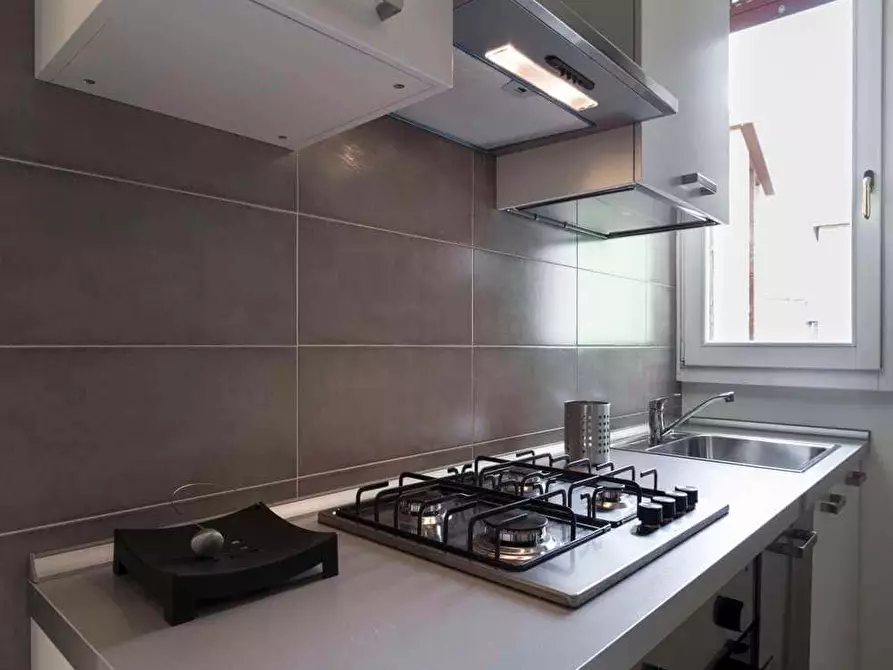 Immagine 14 di Camera in affitto  in Via Salvatore Barzilai6 a Milano