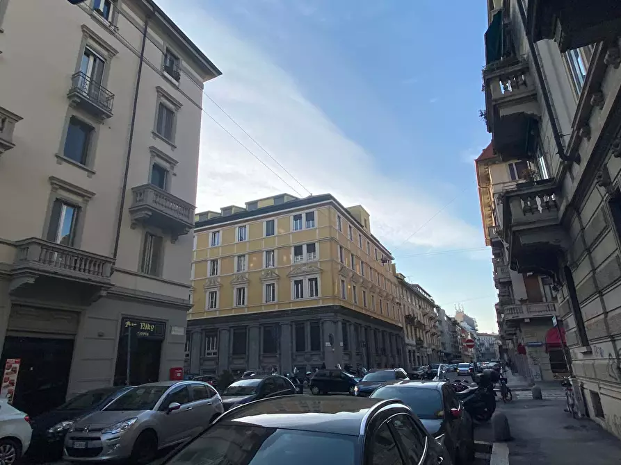Immagine 20 di Appartamento in affitto  in Via Donatello32 a Milano
