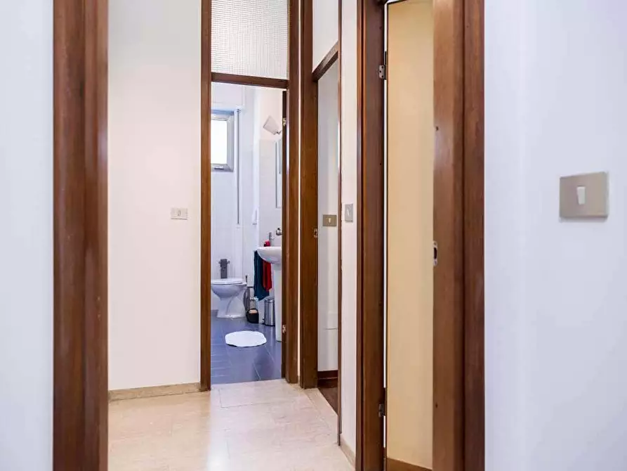 Immagine 40 di Camera in affitto  in Via Giuseppe Frua16 a Milano