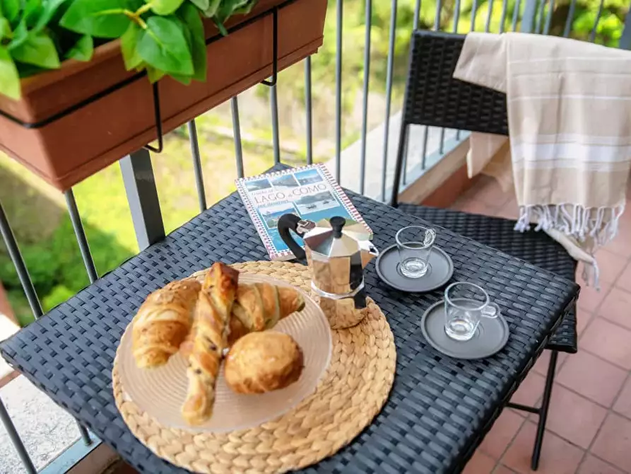 Immagine 48 di Appartamento in affitto  in Via Bellinzona a Como