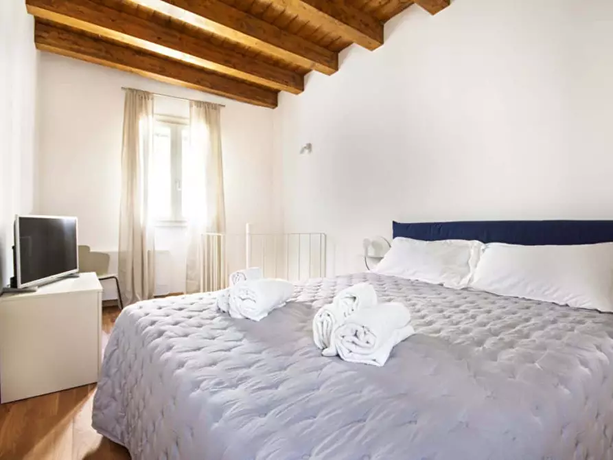 Immagine 4 di Appartamento in affitto  in Via dei Cassari48 a Palermo