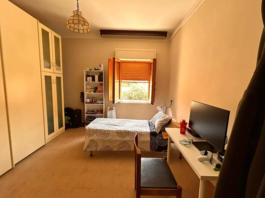 Immagine 1 di Camera in affitto  in Via Doberdò37 a Cagliari