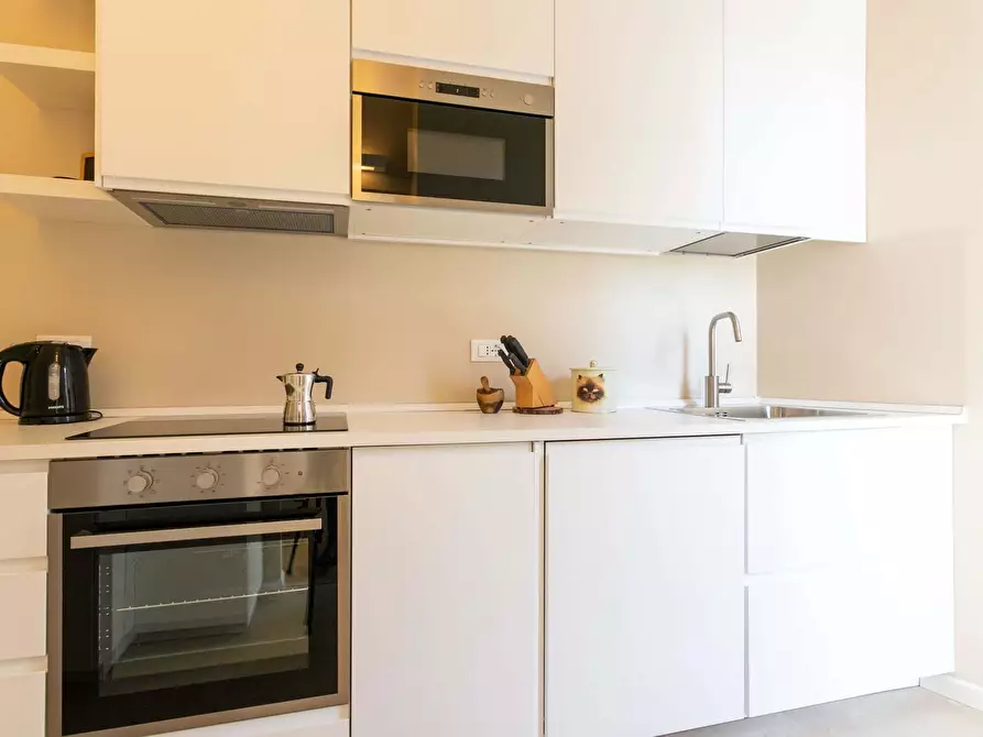 Immagine 10 di Appartamento in affitto  in Via Vignola14 a Milano